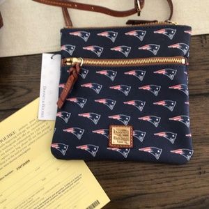 Dooney & Bourke